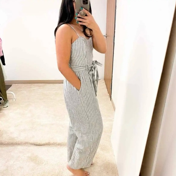 American Eagle striped linen romper - Picture 2 of 7